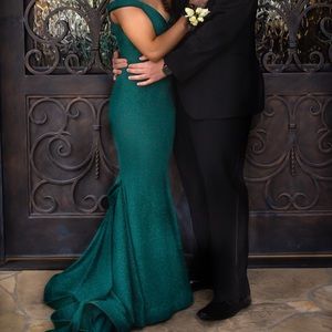 Jovani Hunter green prom dress